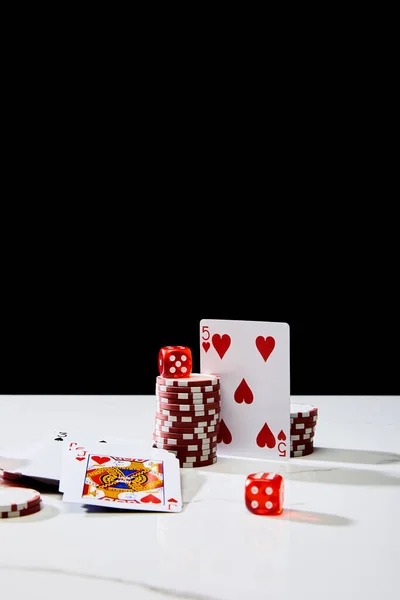 Live roulette table on dingdongtogel apk showing dealer and betting interface
